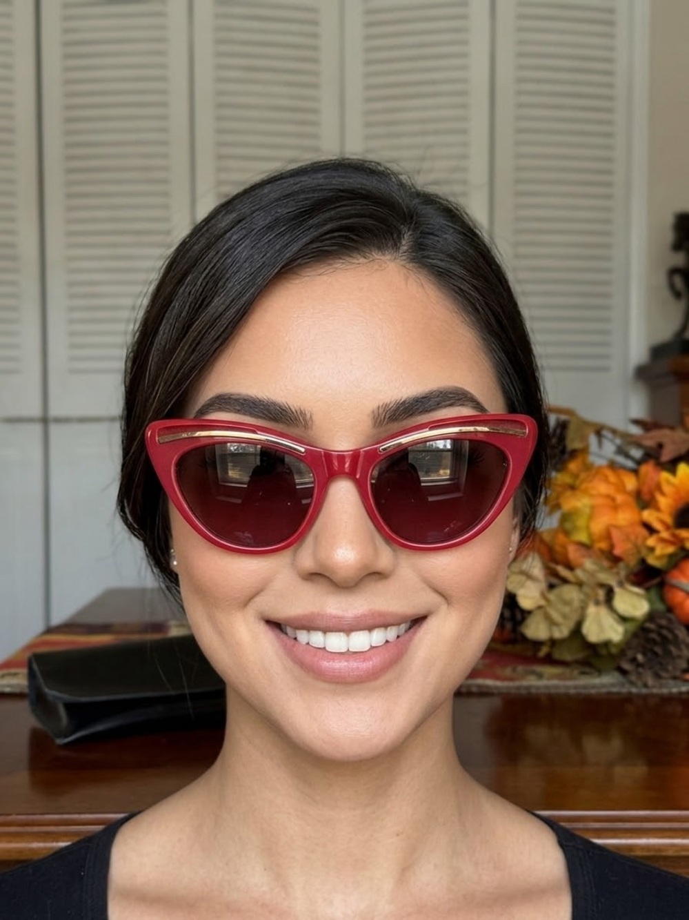 Mooching Women’s Cat Eye Pink Sunglasses - Elegant Retro Style